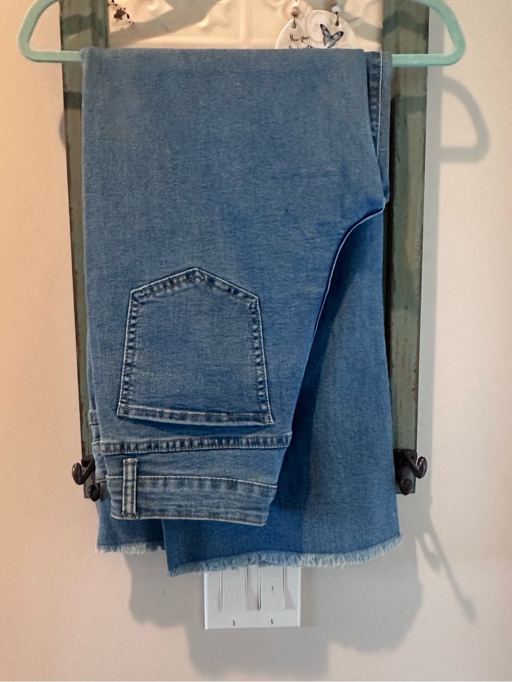 NWOT Flamingals Classic Light Blue Wide Leg Denim Jeans Size Large